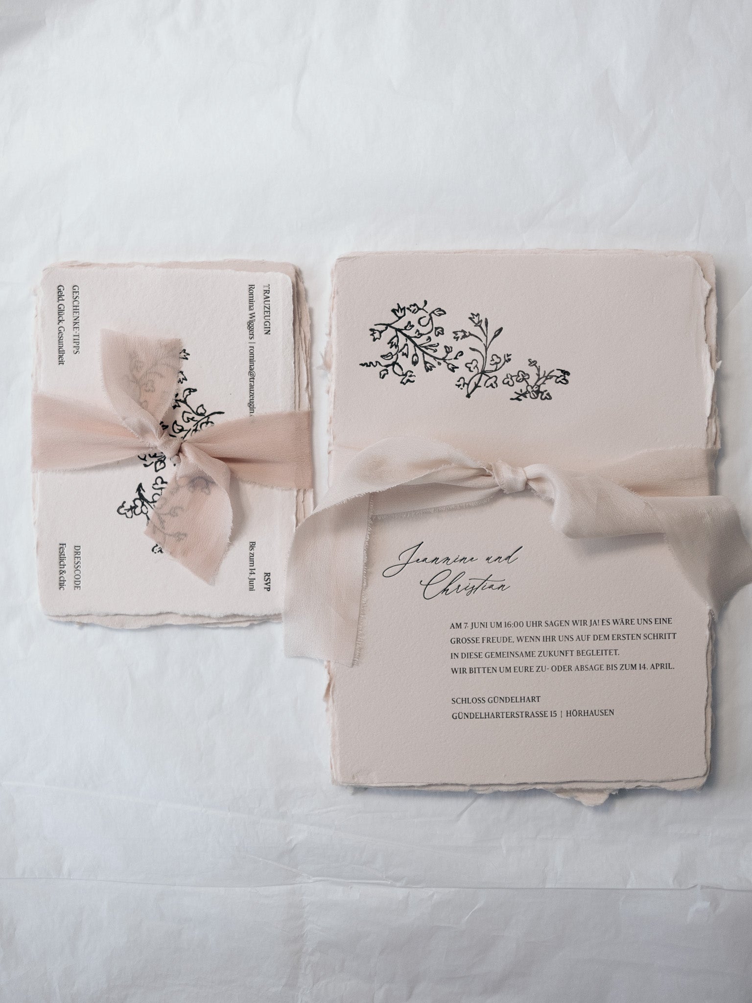 Hochzeitseinladung und Einlegekarte No.03 Bon Voyage, Farbe Pale Blush mit Illustration